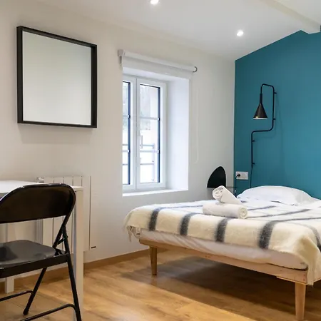 Zest Cosy Vaise Apartment